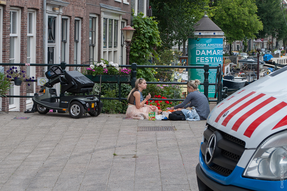 Пикничок в Амстердаме