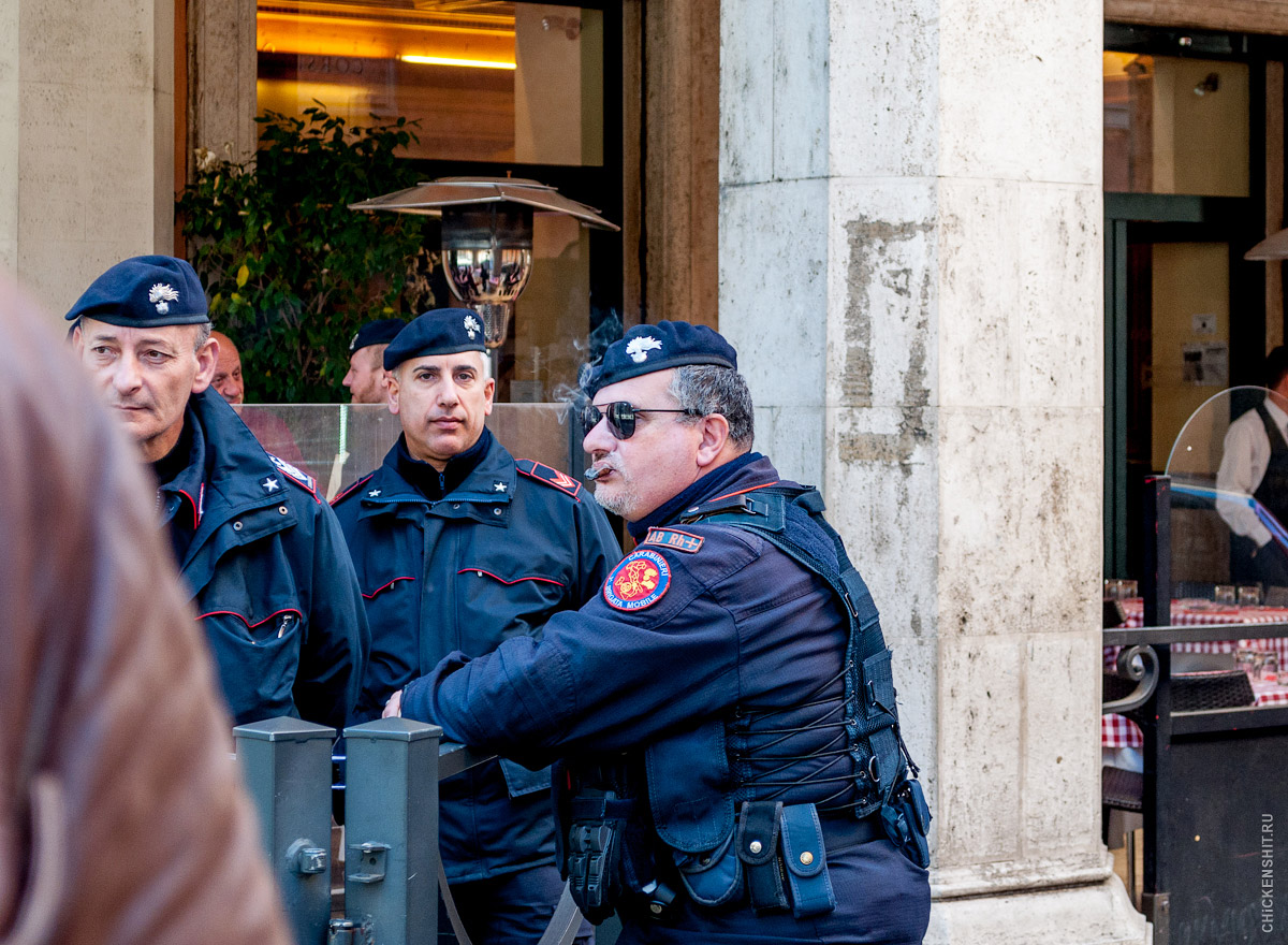 Военные и полиция Рима